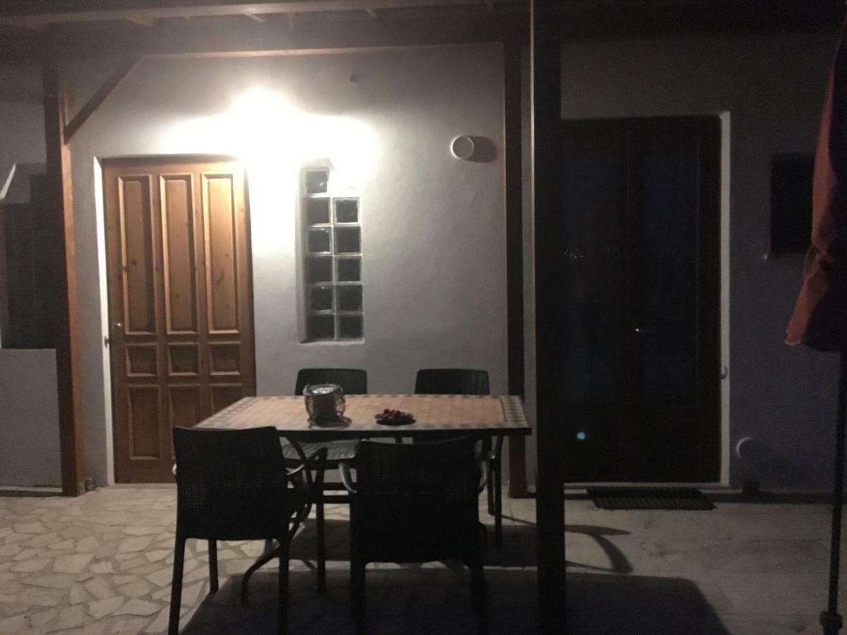 Casa Cologna B&B Розето-дельи-Абруцци Экстерьер фото
